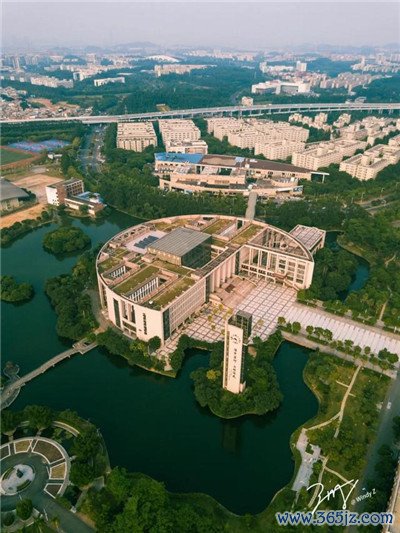 高端资源与卓越学习相融合，开创学习新纪元